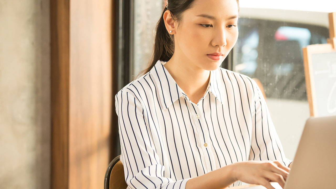 电话智能客服系统的特点有什么？包含全渠道接入等4点